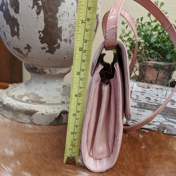 Vintage Pink Eel Skin Shoulder Handbag - Picture 3 of 9
